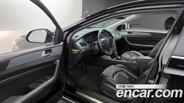 Hyundai LF Sonata гибрид Premium, 2016 10