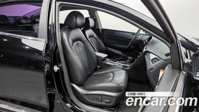 Hyundai LF Sonata гибрид Premium, 2016 12