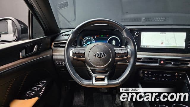 Kia K5 3세대 Signature, 2021 13