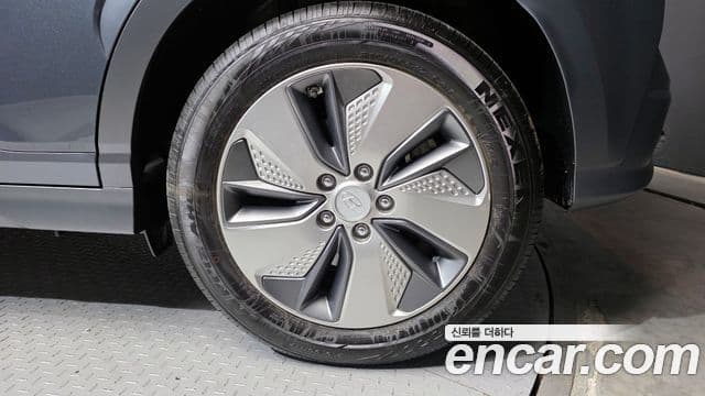 Hyundai Kona Электрический (Electric) Modern, 2019 все фото