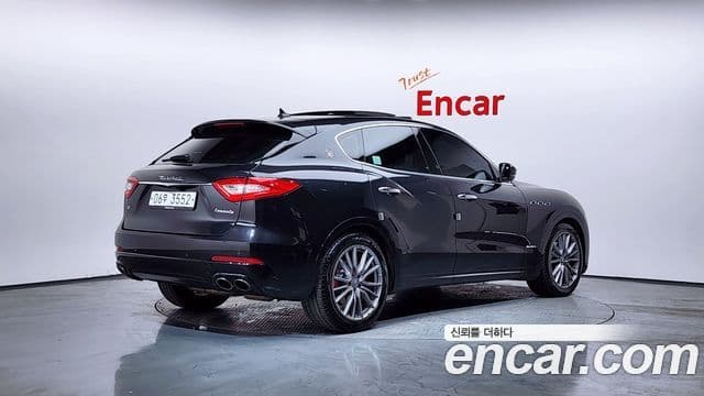 Maserati Levante 3.0 AWD GranLusso, 2019 2