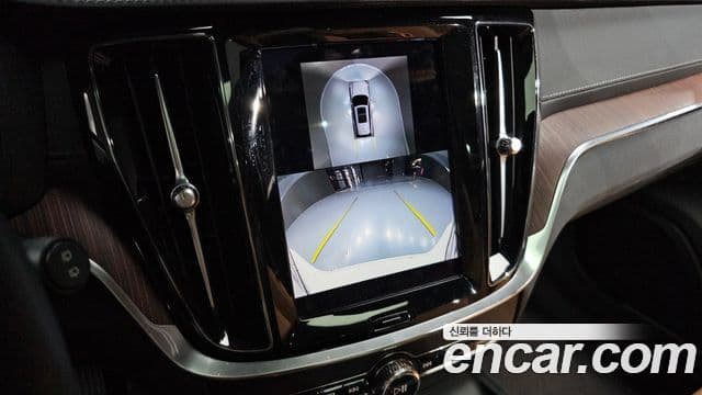 Volvo V60 Cross Country 2세대 B5 Ultimate AWD, 2024 15