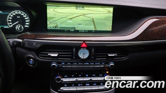 Genesis EQ900 Luxury, 2016 15