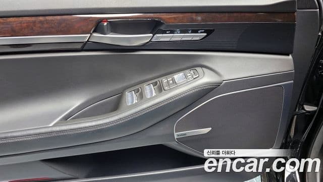 Genesis EQ900 Luxury, 2016 18