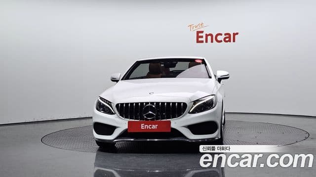 Mercedes-Benz C-класс W205 C200 кабриолет, 2017 3
