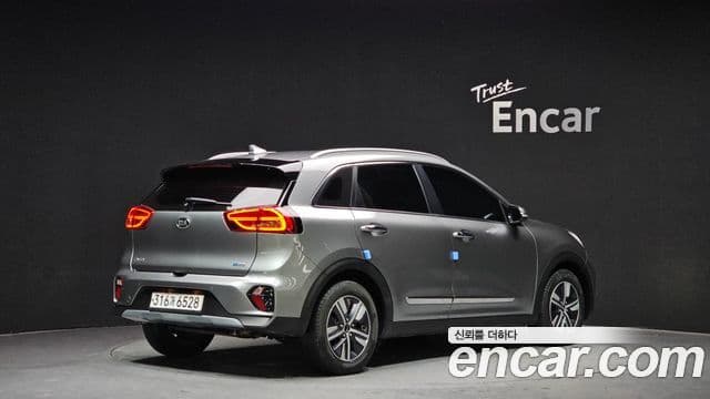 Kia The / новый New Niro Prestige, 2020 2