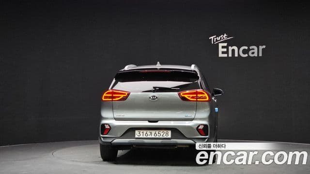 Kia The / новый New Niro Prestige, 2020 4