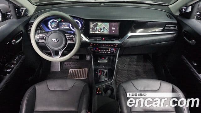 Kia The / новый New Niro Prestige, 2020 7