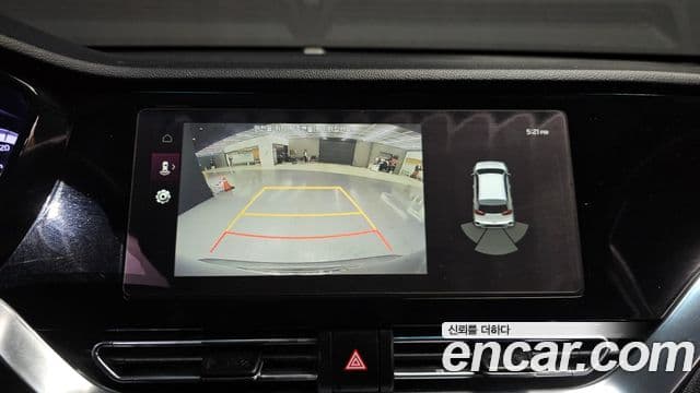 Kia The / новый New Niro Prestige, 2020 16