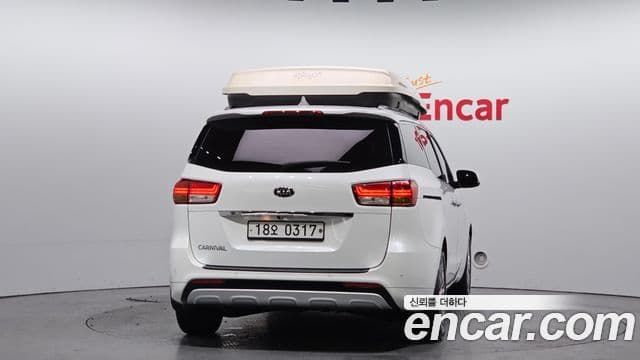 Kia All New Carnival Prestige, 2017 4
