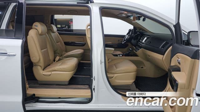 Kia All New Carnival Prestige, 2017 19