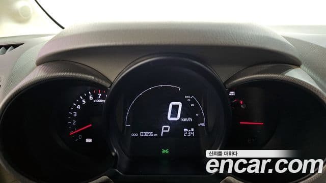 Kia Ray Luxury, 2013 8