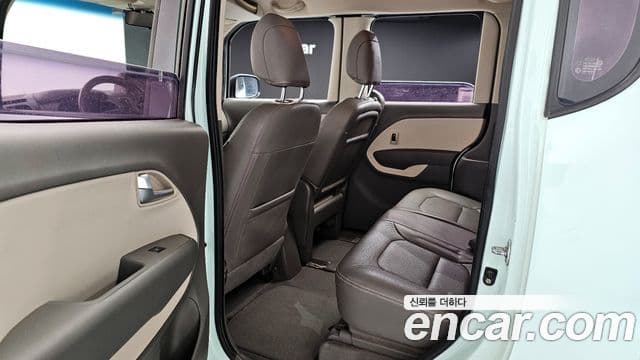 Kia Ray Luxury, 2013 12