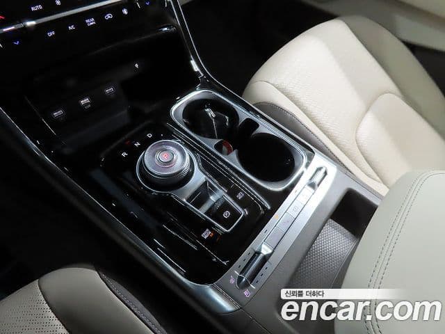 Kia Carnival 4세대 Signature, 2023 12