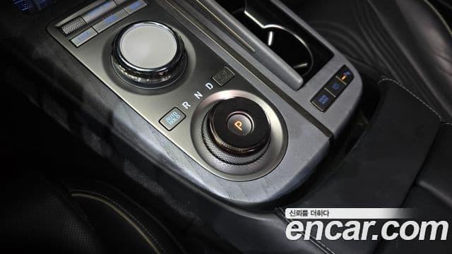 Genesis G80 (RG3) бензин 2.5 турбо AWD, 2023 9