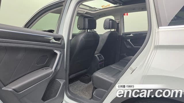 Volkswagen Tiguan 2세대 Prestige, 2023 17