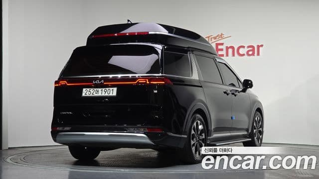 Kia Carnival 4세대 Signature, 2022 2
