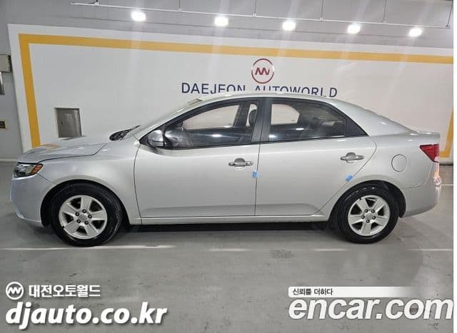 Kia Forte Eco Plus, 2011 4