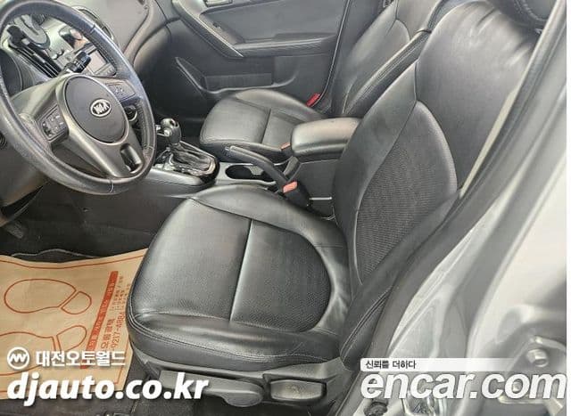 Kia Forte Eco Plus, 2011 9