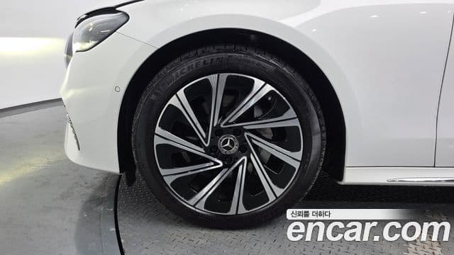 Mercedes-Benz E-класс W214 Exclusive, 2024 все фото