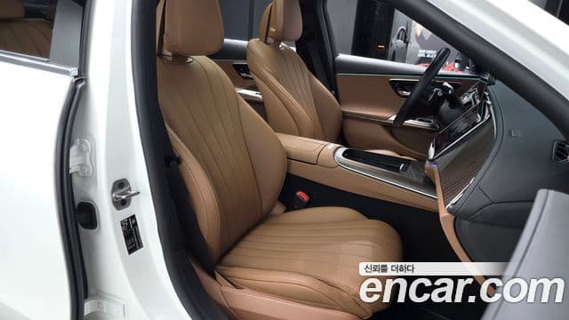 Mercedes-Benz E-класс W214 Exclusive, 2024 10