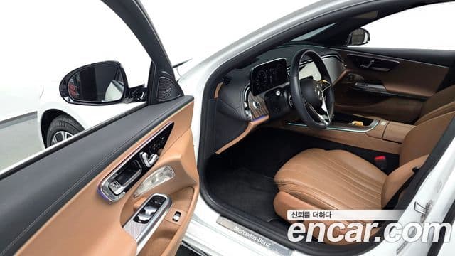 Mercedes-Benz E-класс W214 Exclusive, 2024 11
