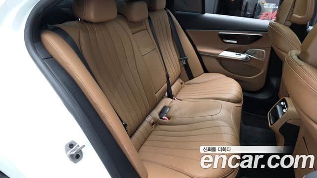 Mercedes-Benz E-класс W214 Exclusive, 2024 12