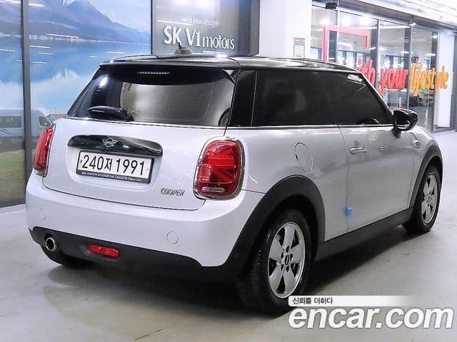 Mini Cooper 3세대, 2020 4