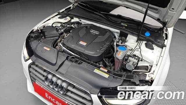 Audi New A4 B8, 2015 6