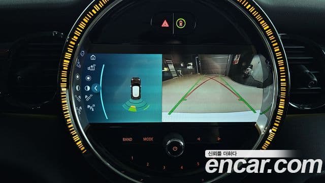 Mini Cooper 3세대, 2023 16