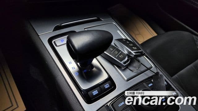 Genesis G80 Premium Luxury, 2018 9