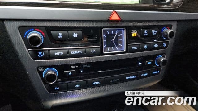 Genesis G80 Premium Luxury, 2018 16