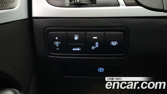 Genesis G80 Premium Luxury, 2018 17