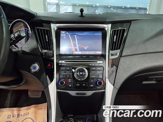 Hyundai YF Sonata топовая версия, 2010 11