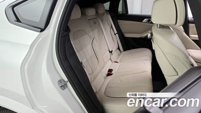 BMW X6 (G06) xDrive40i M Sport, 2025 12