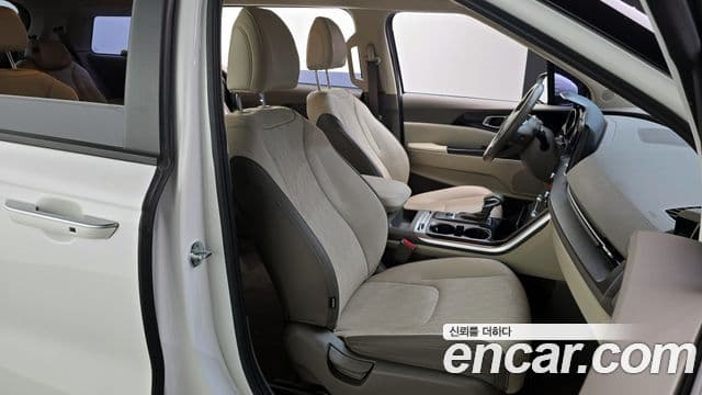 Kia Carnival 4세대 Prestige, 2022 12