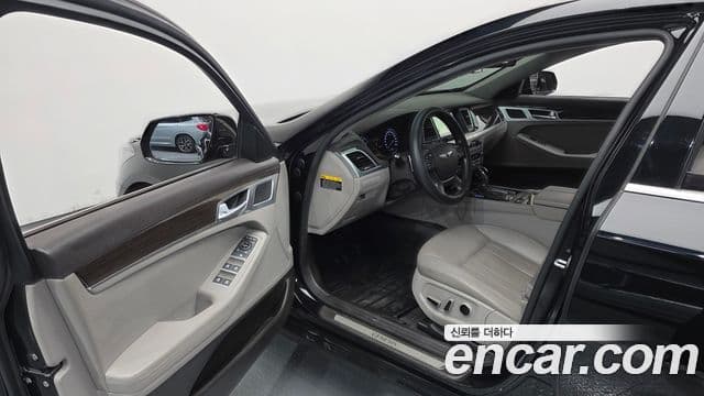 Hyundai Genesis DH Modern, 2016 11