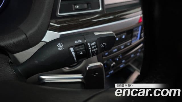 Hyundai Genesis DH Modern, 2016 17