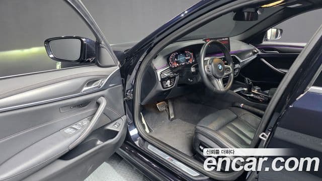 BMW 5시리즈 (G30) 520i M Sport, 2023 10