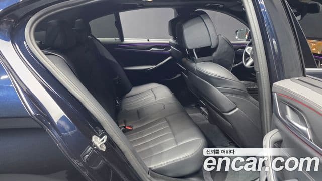 BMW 5시리즈 (G30) 520i M Sport, 2023 12