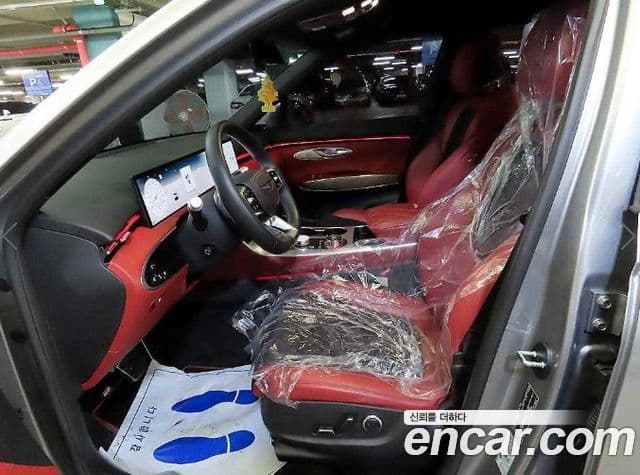 Genesis GV70, 2025 6