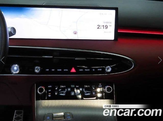 Genesis GV70, 2025 11