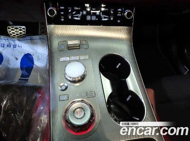 Genesis GV70, 2025 12