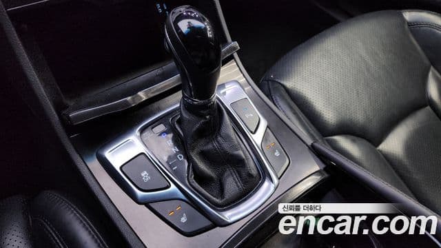 Hyundai Grandeur HG Modern, 2016 9