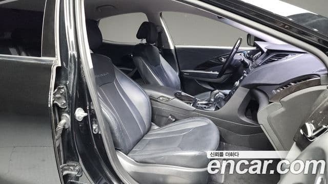 Hyundai Grandeur HG Modern, 2016 11