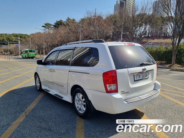 Kia Carnival R Premium, 2012 все фото