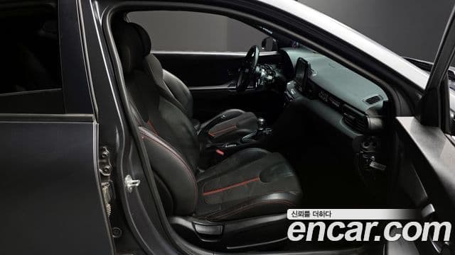 Hyundai Veloster (JS) Core, 2019 10