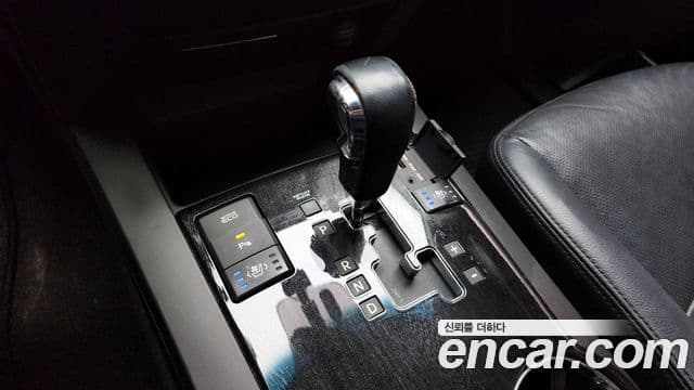 Kia Mohave 4WD KV300, 2015 9