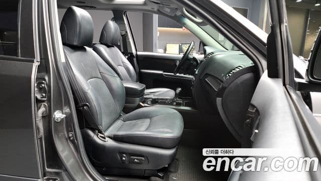 Kia Mohave 4WD KV300, 2015 11