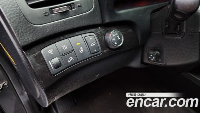 Kia Mohave 4WD KV300, 2015 17